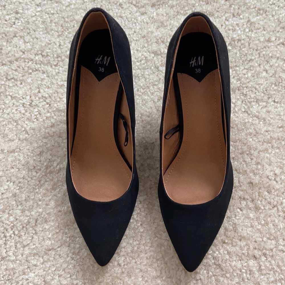 H&M black suede pointy heels